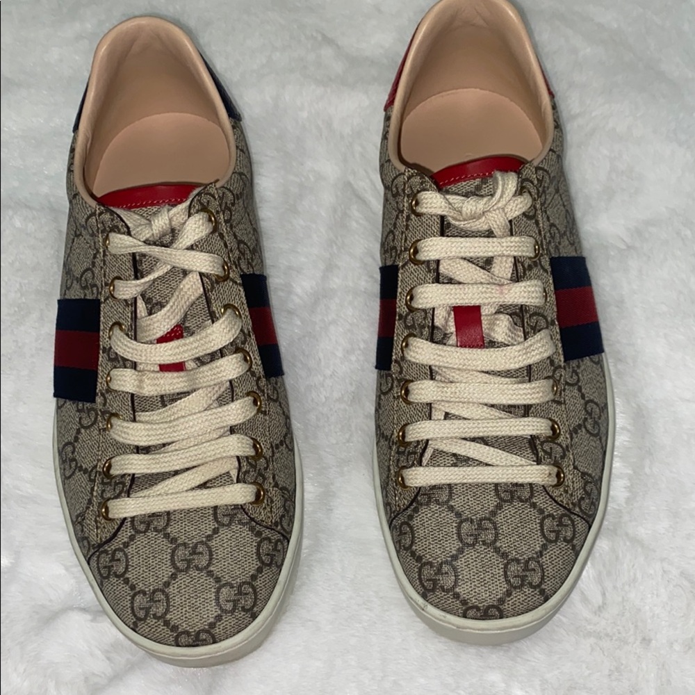 Gucci Beige and Red Women's Sneakers